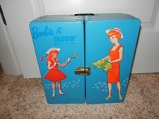 1964 VINTAGE BARBIE  SKIPPER BLUE DOUBLE DOLL CASE