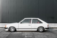 TA Technix Airride Luftfahrwerk Satz Inkl. Kompressor-Kit Chrom - Opel Kadett D
