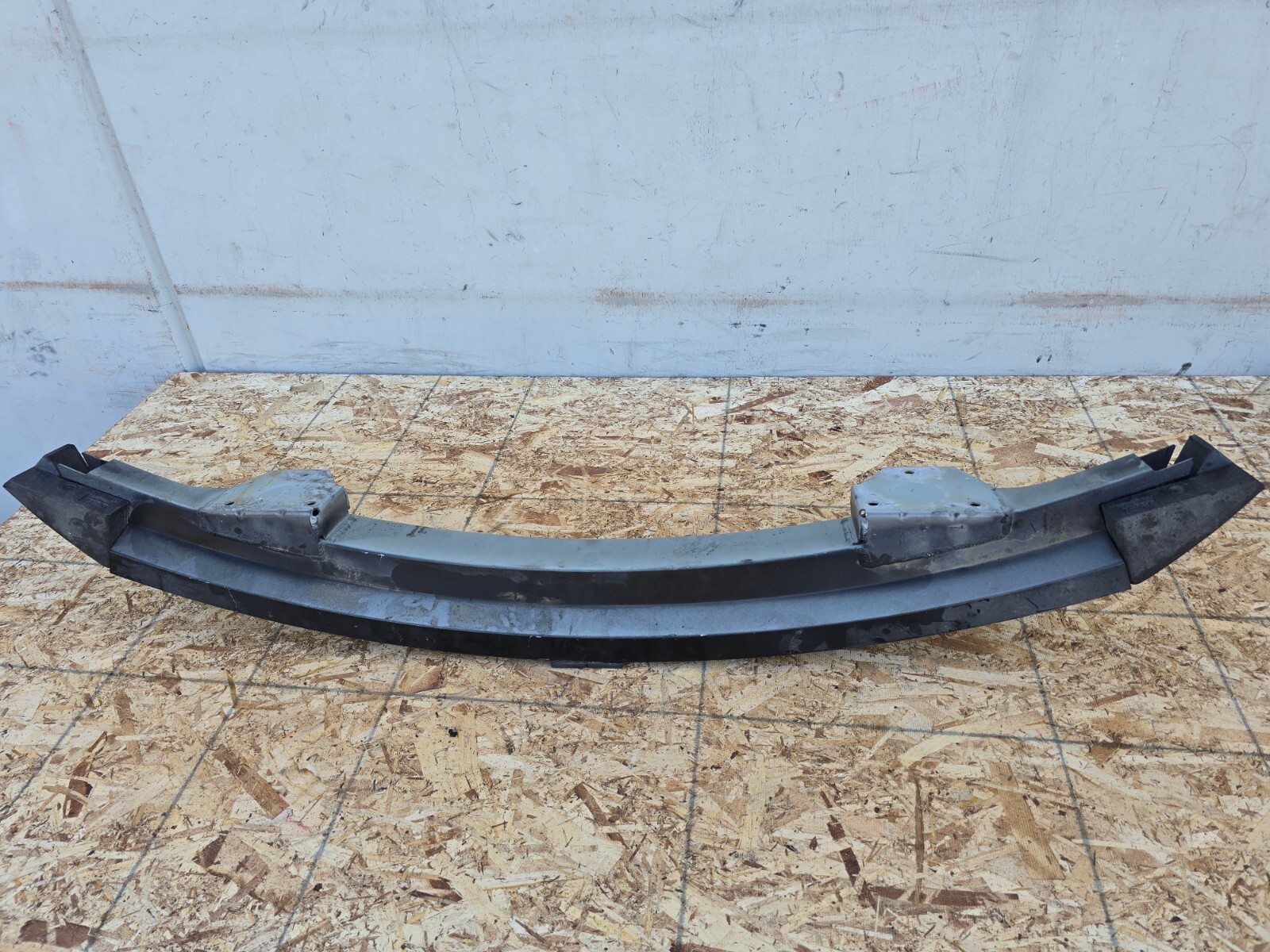 REAR BUMPER REINFORCEMENT REBAR OEM 36k 08-19 MASERATI GRANTURISMO M145