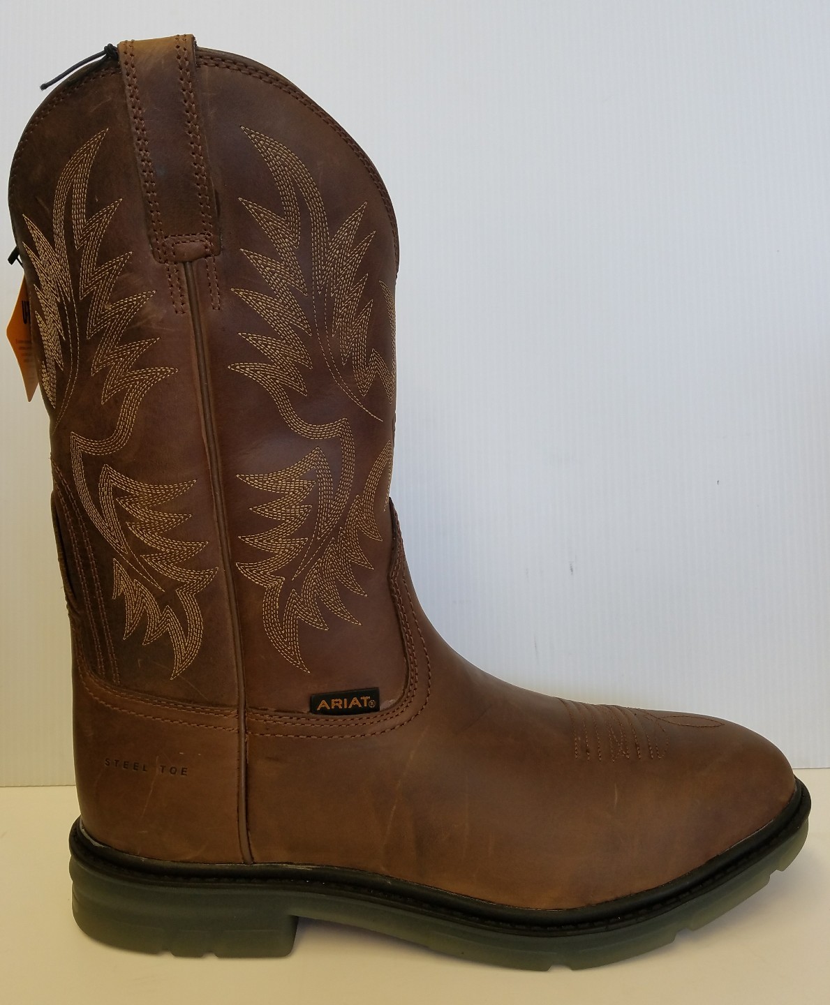 ariat maverick work boots