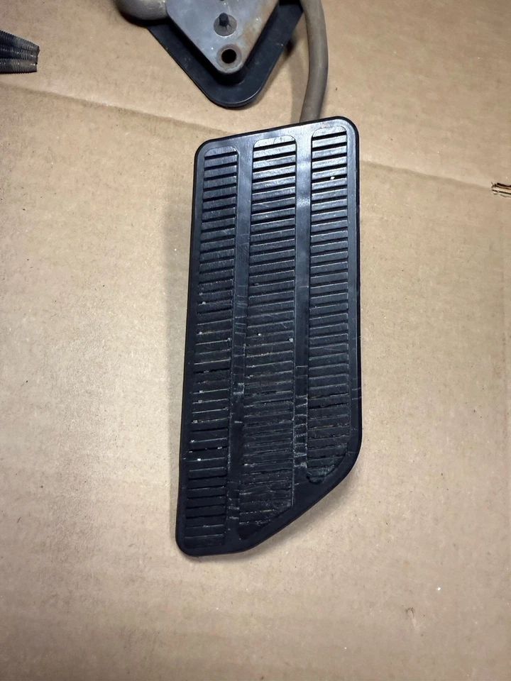 88-98 OBS Chevy GMC Truck Silverado PEDAL ACELERADOR DE GAS SIERRA 1500 3500 92-98 Foto 2 de 4