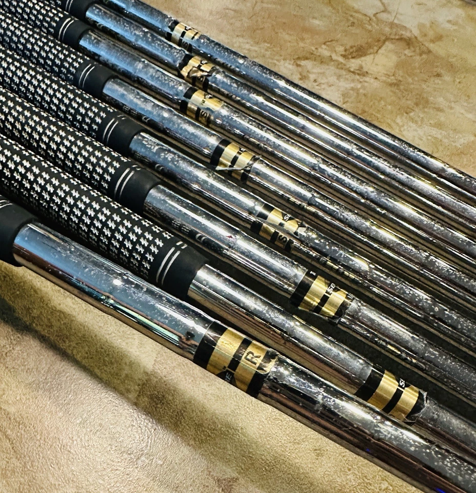 Cleveland Tour Action TA7 iron set steel R 3-PW MRH very clean - Image 4 of 4