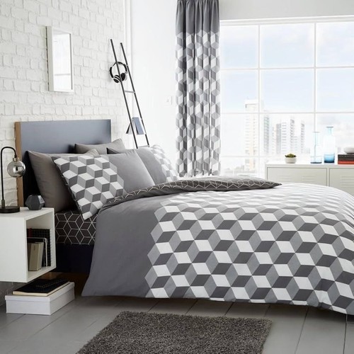 Reversible Duvet Cover & Pillowcase Polycotton Easycare Bedding Set Cubix Grey - Picture 2 of 2
