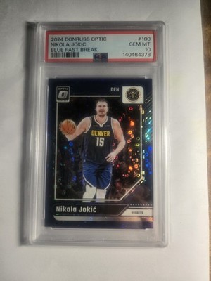 Panini Donruss Optic Nikola Jokić Blue Fast Break #100 15/49 PSA 10 Nuggets