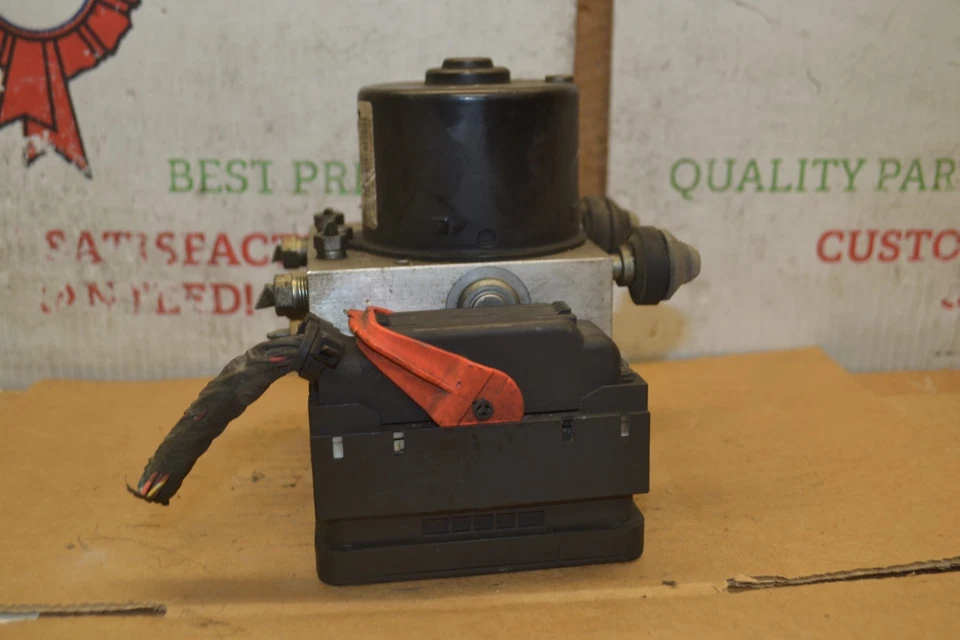 Módulo 351-11D3 control bomba ABS 2011-2012 Mitsubishi Galant 4670A492 Foto 4 de 4