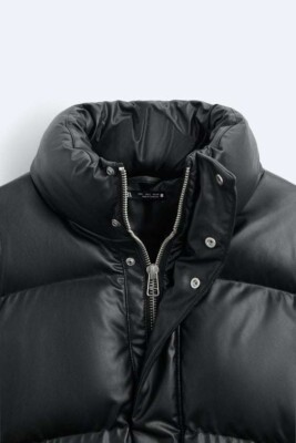 New Zara Cropped Faux Leather Puffer Jacket Black S 5320/343