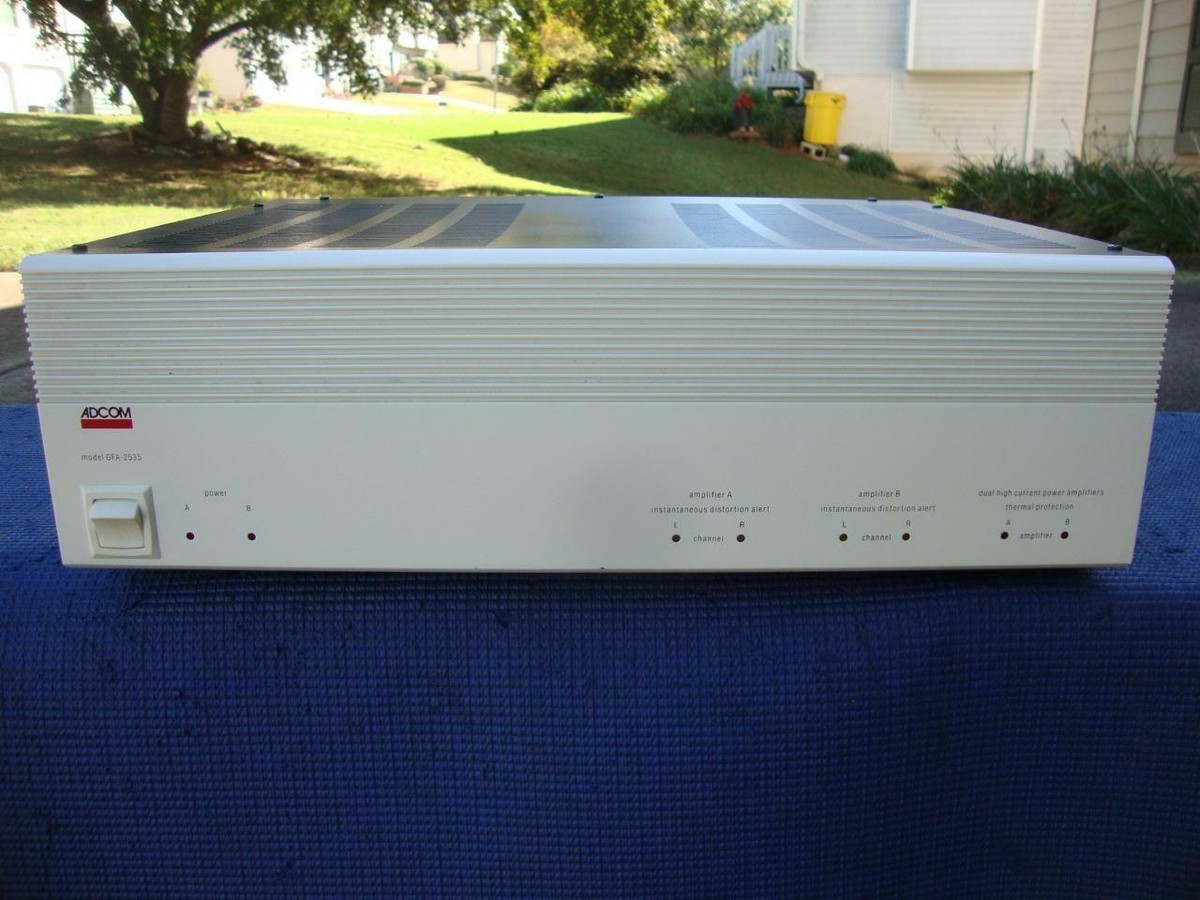 Super Nice Adcom GFA-2535 Power Amplifier in Rare White