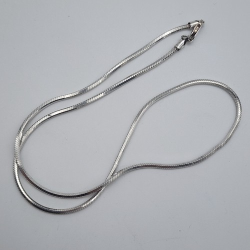 Italy 1.8 mm Octagon Shaped Snake Chain - Sterling Silver 925 Necklace - 16" - Picture 4 of 15