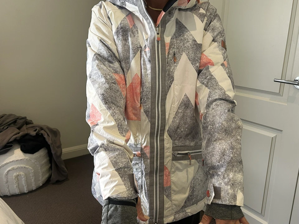 Roxy Ladies/Girls  Snow/Board Jacket - image 4 of 4