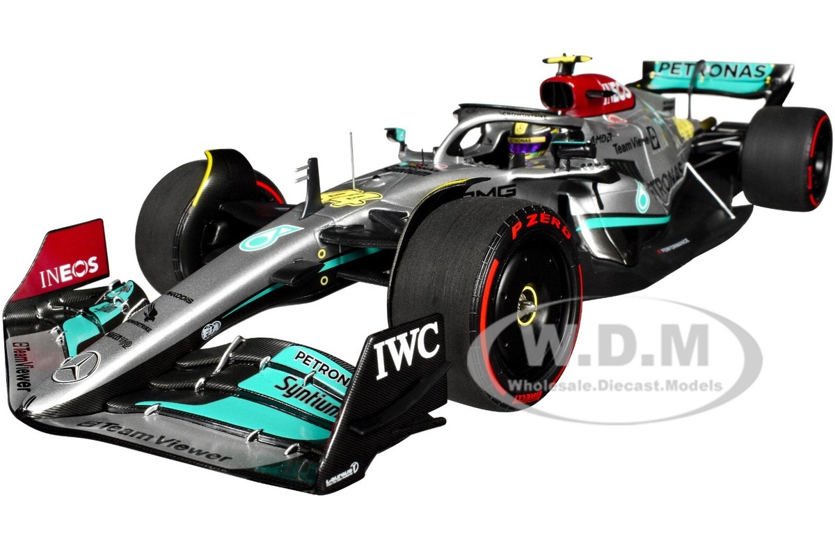 MERCEDES-AMG F1 W13 #44 HAMILTON BRAZIL GP 2022 1/18 BY MERCEDES-AMG F1 W13 #44 HAMILTON BRAZIL GP 2022 1/18 BY