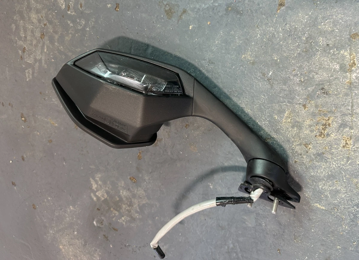 Yamaha Motorcycle & Scooter Mirror Assemblies for Yamaha YZF R1