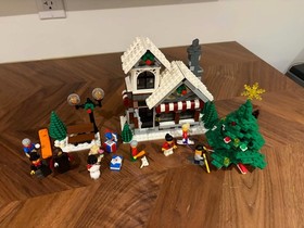 LEGO (#10199) Winter Village Toy Shop  (Used, complete)