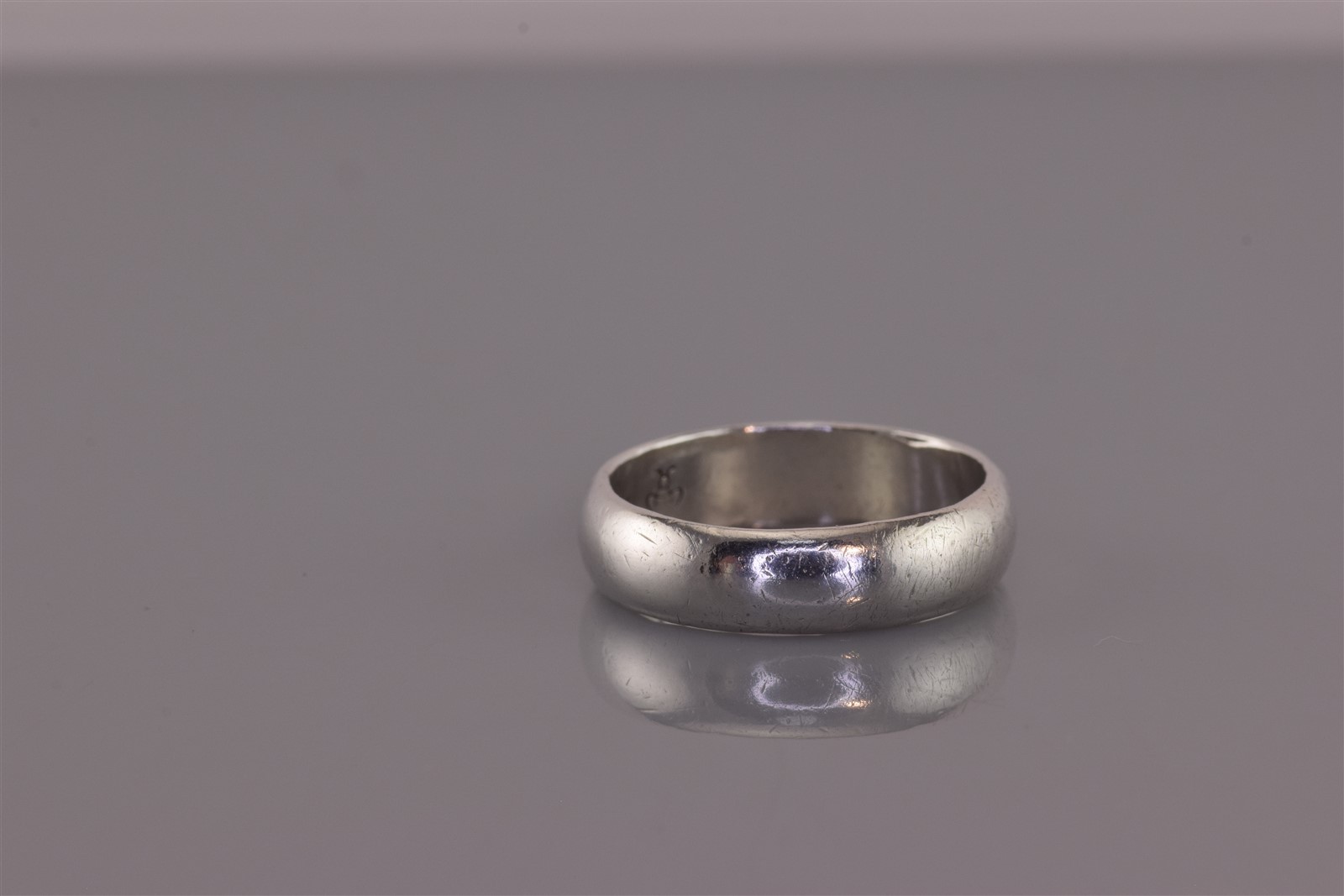 Sterling Silver 5mm Solid Rounded Band Ring Bumbl… - image 1