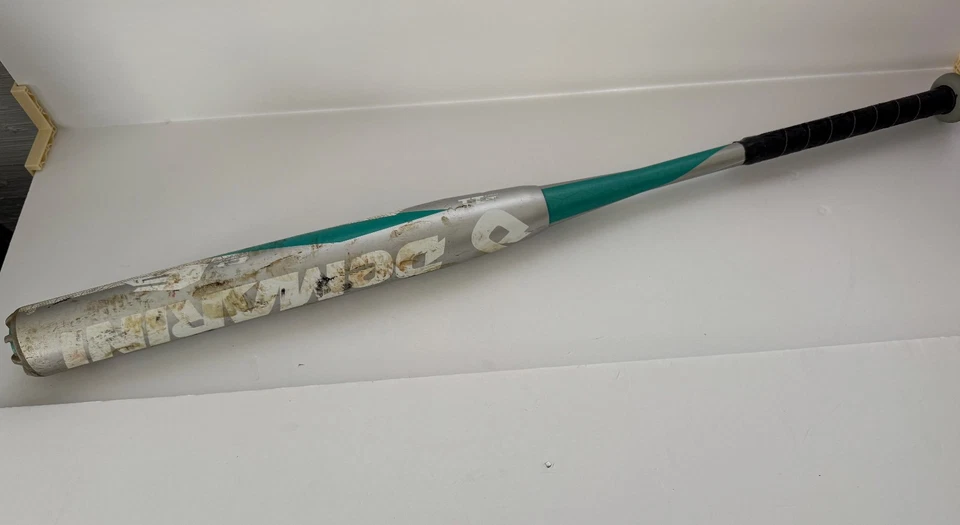 DeMarini Paradox Fastpitch Softball Bat 33/22 -Composite - Image 1 of 4