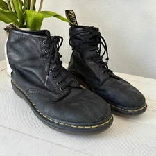 NEEDS REPAIR Dr. Martens Unisex Leather Lace-Up Boots Black AW004 US Men's Sz 7