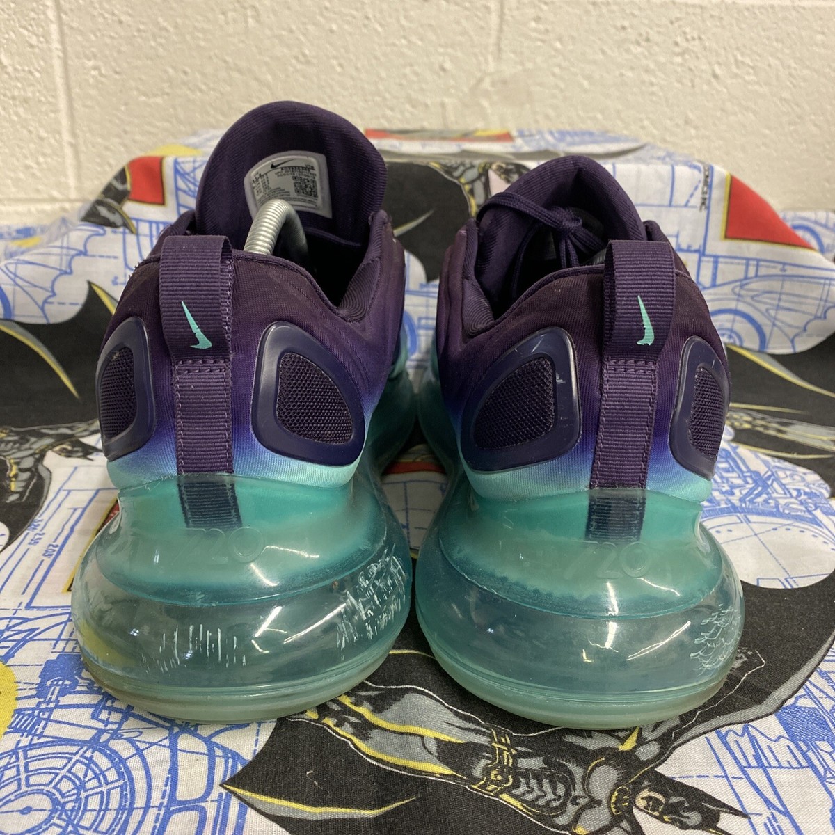 nike air max 720 mens purple