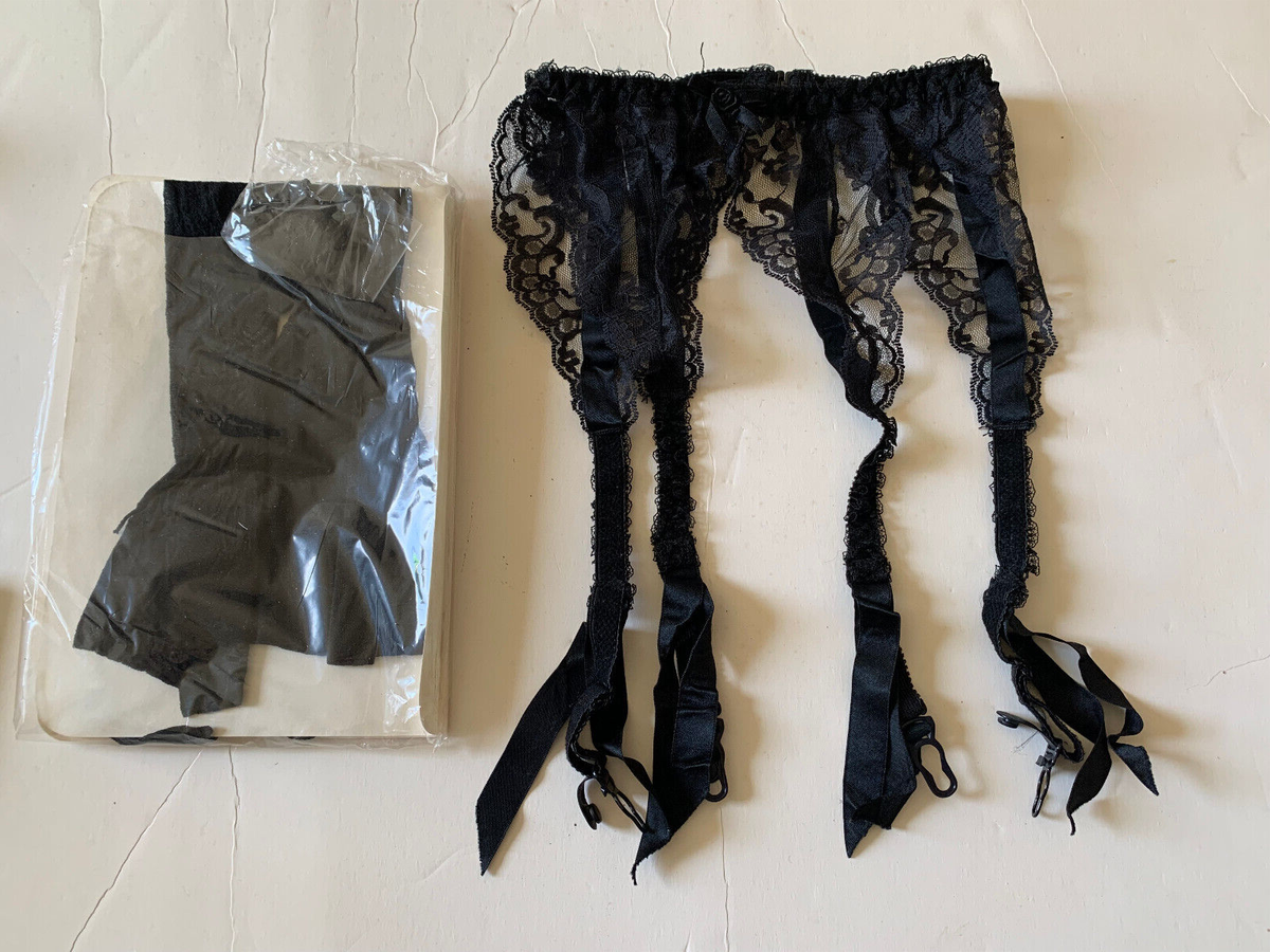 Vintage Jezebel Renee of Hollywood Seamed Stockings B fits 9.5-10 & Garter Belt | eBay Vintage Jezebel Renee of Hollywood Seamed Stockings B fits 9.5-10 & Garter Belt | eBay