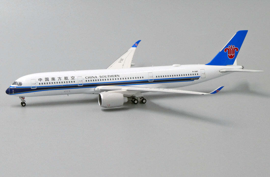 1:400 JC Wings Sichuan Airlines Airbus A350-900 B-304V 1:400 JC Wings Sichuan Airlines Airbus A350-900 B-304V