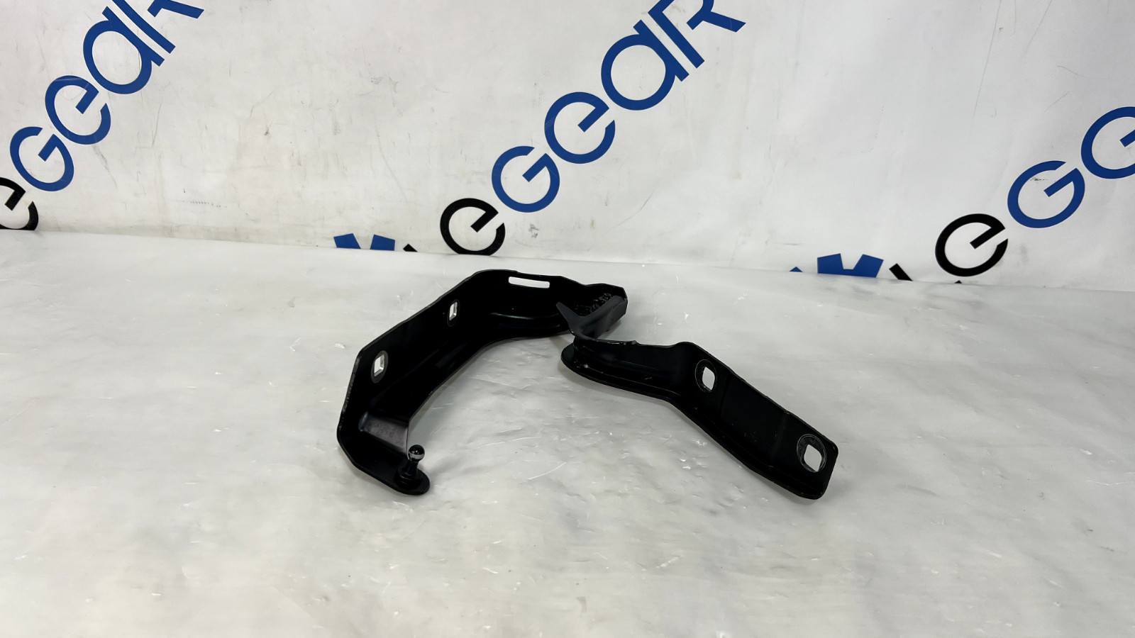 MASERATI Quattroporte HOOD BONNET LEFT & RIGHT SIDE HINGE SUPPORT OEM 14-24 SET
