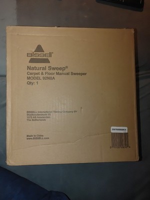 Bissel Natural Sweep Manual Carpet & Floor Sweeper New In Box
