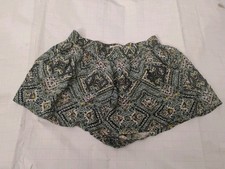 Women's Mossimo Brand Shorts Size Medium Elastic Waist Band.