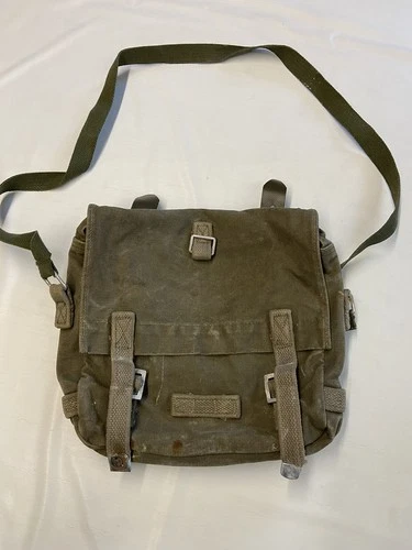 VINTAGE 1961 German Military Canvas Musette Bag
