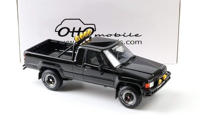 Otto 1985 Toyota Hilux SR5 Pickup Truck ''Back to the Future'' Glossy Black 1:18