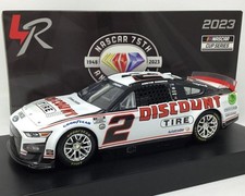 LIONEL RACING - Voiture du Nascar Cup 2023 N°2 - Discount Tire - FORD Mustang...