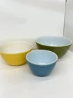 Vintage Pyrex Nesting Mixing Bowls Blue Green & Yellow Set Of 3