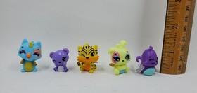 DO1 Lot of 26 Hatchimals Colleggtibles Assorted Figures Mixed Toys