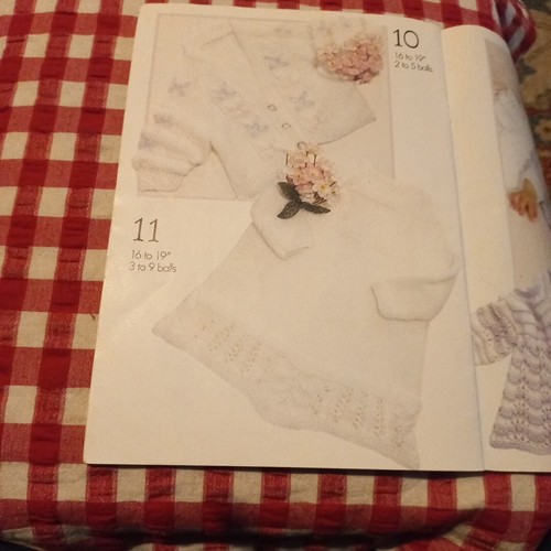 π Hayfield Baby Knitting Pattern Book 7061 Patterns Prettier Babies 12 Des DK - Picture 15 of 17