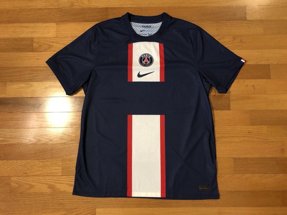 New XL Nike Paris Saint-Germain PSG 22/23 Dri-Fit ADV Vapor New XL Nike Paris Saint-Germain PSG 22/23 Dri-Fit ADV Vapor