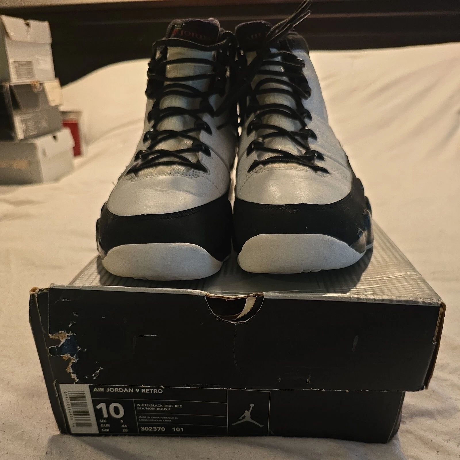 Taglia 10 Air Jordan 9 Retro 2002 bianco nero rosso