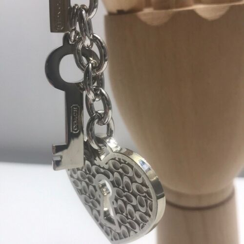 🐼💦 Coach 🐼💦 Herz Schlüssel Silber Schlüsselanhänger Taschenanhänger 🐼 D104 - Bild 4 von 8