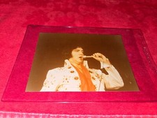 VINTAGE ELVIS PRESLEY COLOR SNAPSHOT PHOTOGRAPH ELVIS IN CONCERT