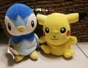 2 PIKACHU PIPLUP JAKKS PACIFIC Pokedoll 2007 Plush 6-6.5