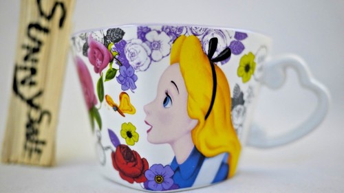Tokio Disneyland Alicia en el País de las Maravillas Taza de Té Taza de Recuerdo Corazón Púrpura San Valentín - Imagen 1 de 10