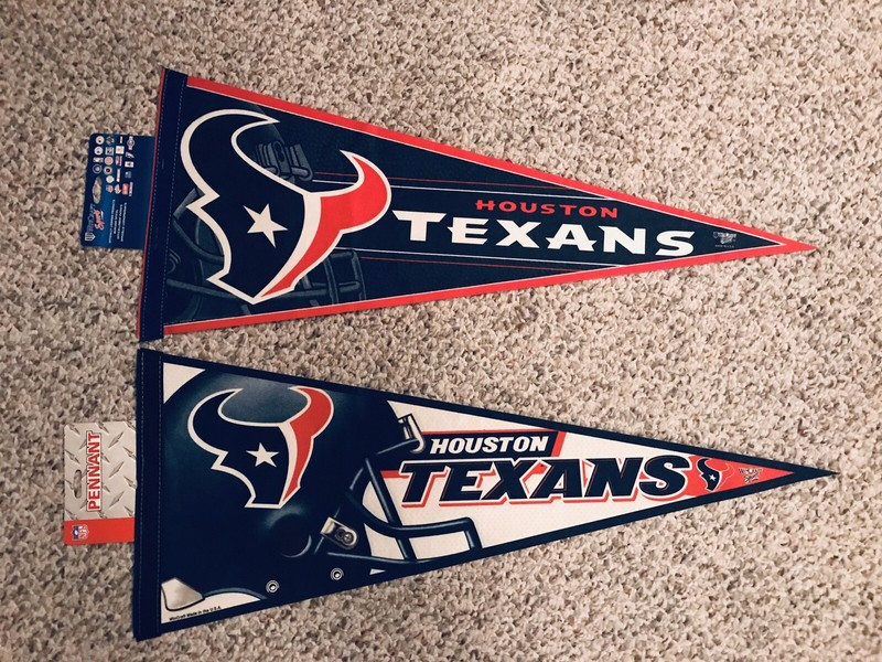 NEW Original Early 2000’s HOUSTON TEXANS 2 Pennant Lot NFL Football Wincraft