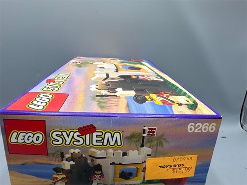 Vintage 1993 Lego Systems Pirates Cannon Cove Imperial Guards #6266 NEW SEALED - Picture 3 of 3
