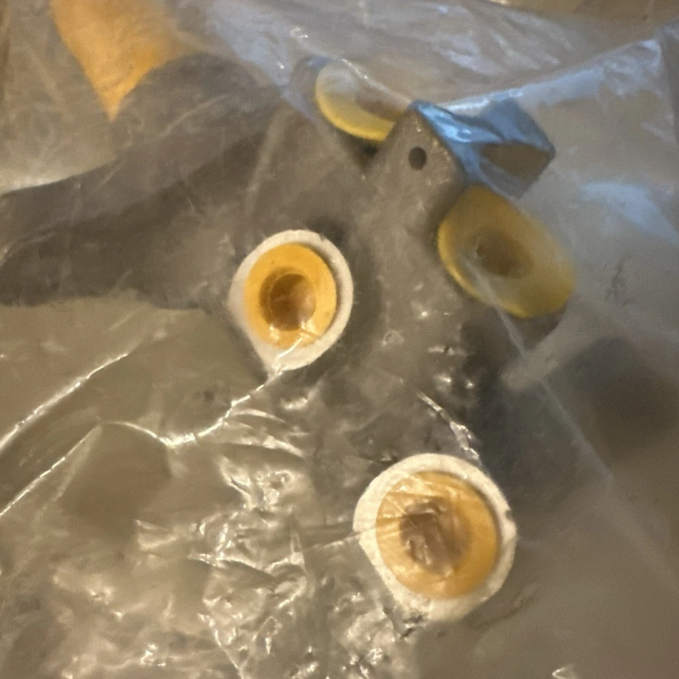 NUEVO cilindro maestro de freno Cardone 13-4483 para Ford Transit Connect 2010-2013 Foto 4 de 4