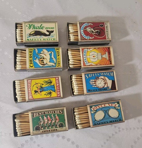 Sammler-Sicherheits-Streichhölzer - Menge 8 - Vintage-Designs - Japan