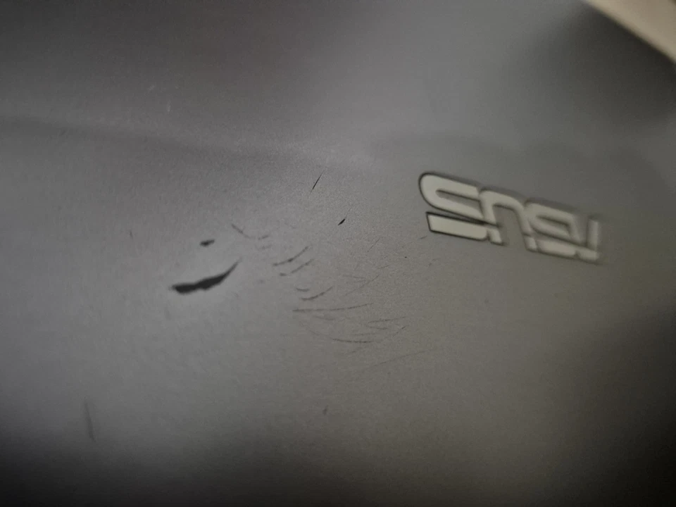 Asus Chromebook C223n - Celeron N3350 @ 2.40ghz - 2GB RAM - 16GB SSD - Ch... - Image 2 of 4