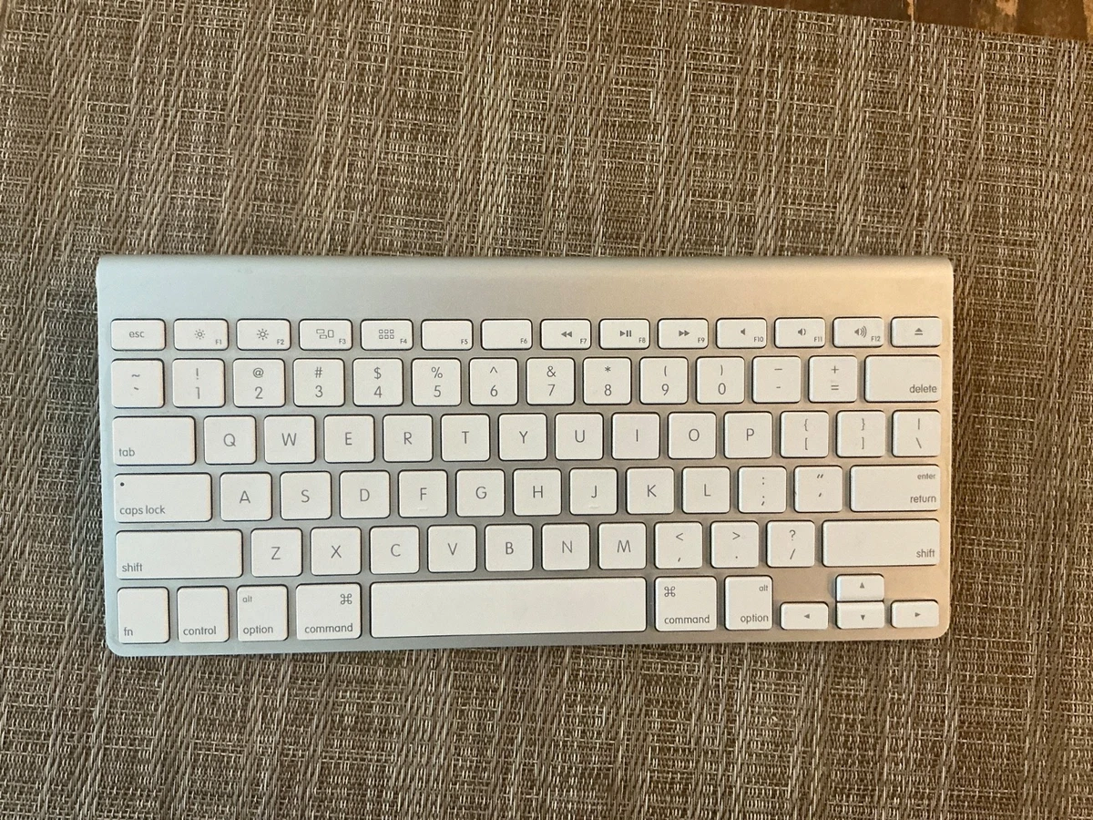 Apple Wireless Bluetooth Keyboard A1314 for sale | eBay