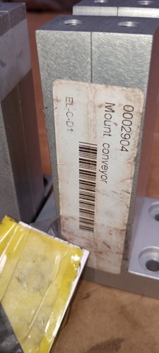 LOT OF 3 CONVEYOR MOUNTS - Picture 3 of 6