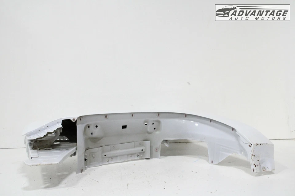 GMC YUKON 2015-2020 panel de cubierta de guardabarros delantero izquierdo lado del conductor Summit blanco OEM Foto 2 de 4