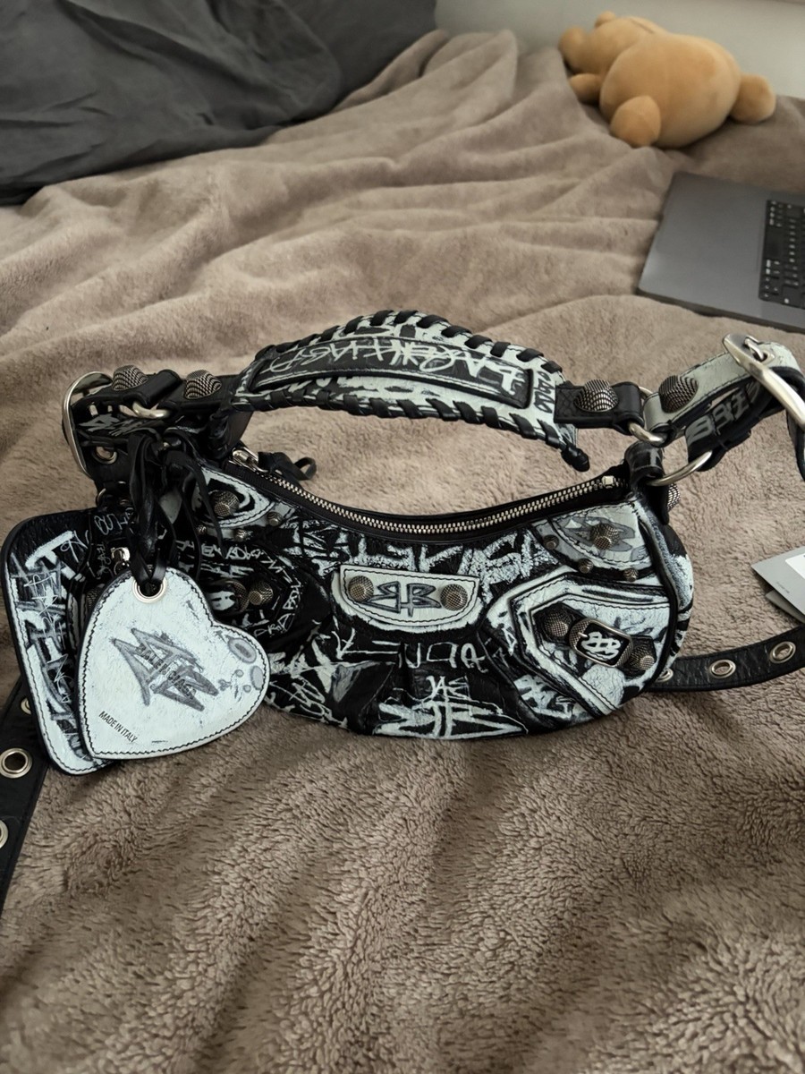 Balenciaga Graffiti Le Cagole XS | eBay