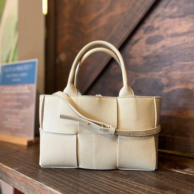 BOTTEGA VENETA Mini Arco Beige Grained Calfskin Tote Bag