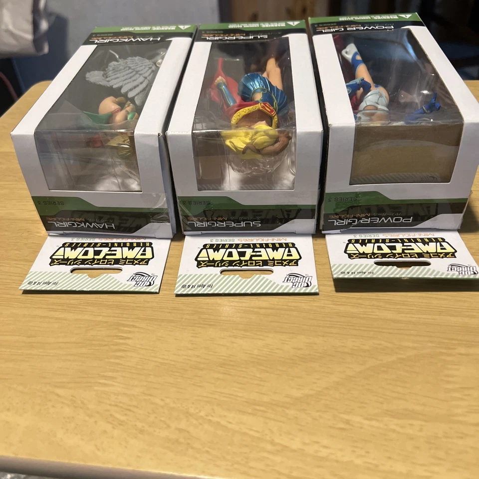 DC Direct Ame Comi Series 3 Lot Supergirl PowerGirl Hawkgirl Mini-Figure 6” - Image 3 of 4