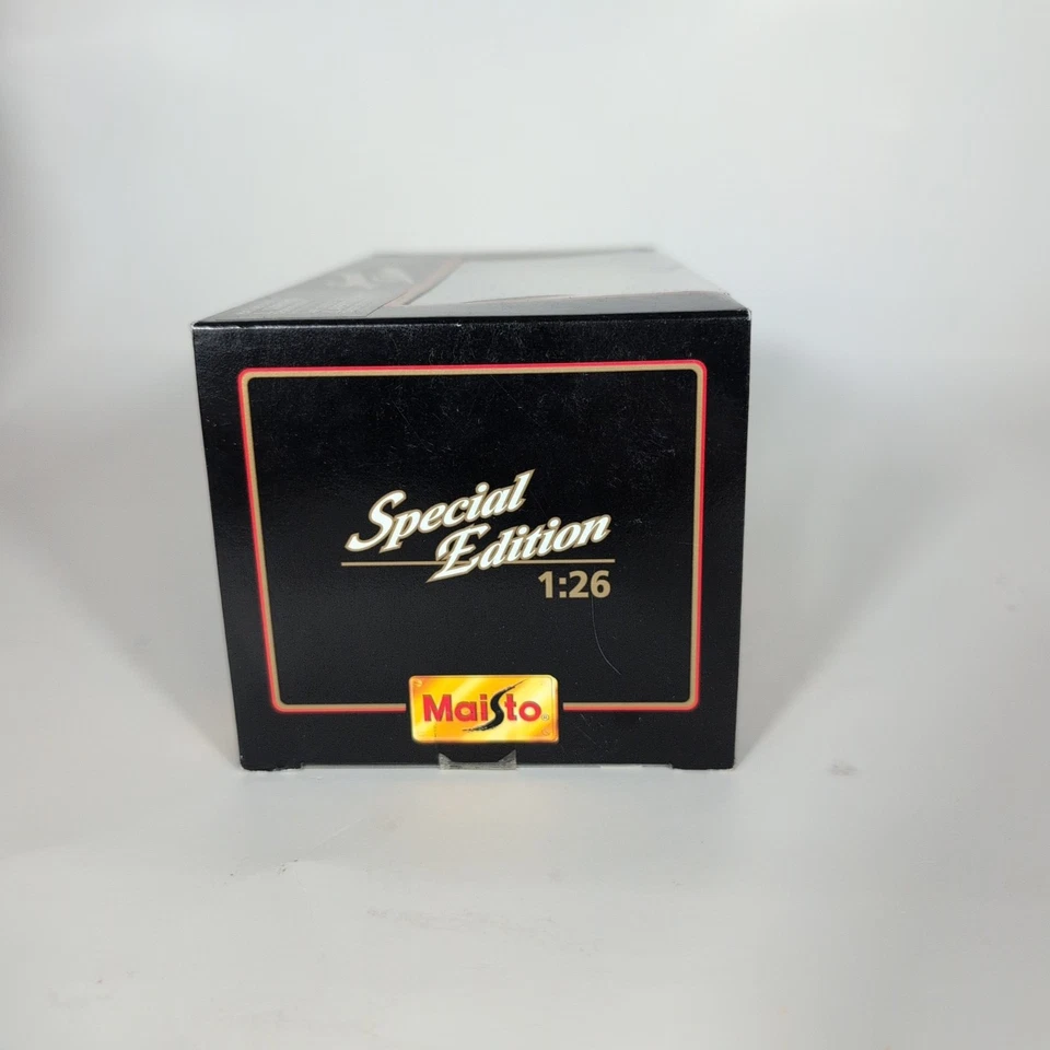 Coche diecast Maisto 1:26 1965 Buick Riviera Gran Sport rojo edición especial en caja Foto 2 de 4