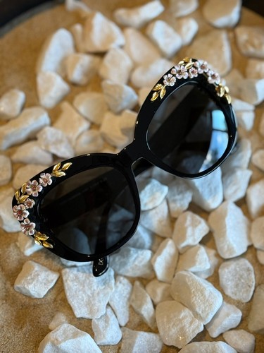 Dolce & Gabbana DG4230 "Almond & Flowers" Rare & Exclusive Sunglasses - Picture 1 of 5